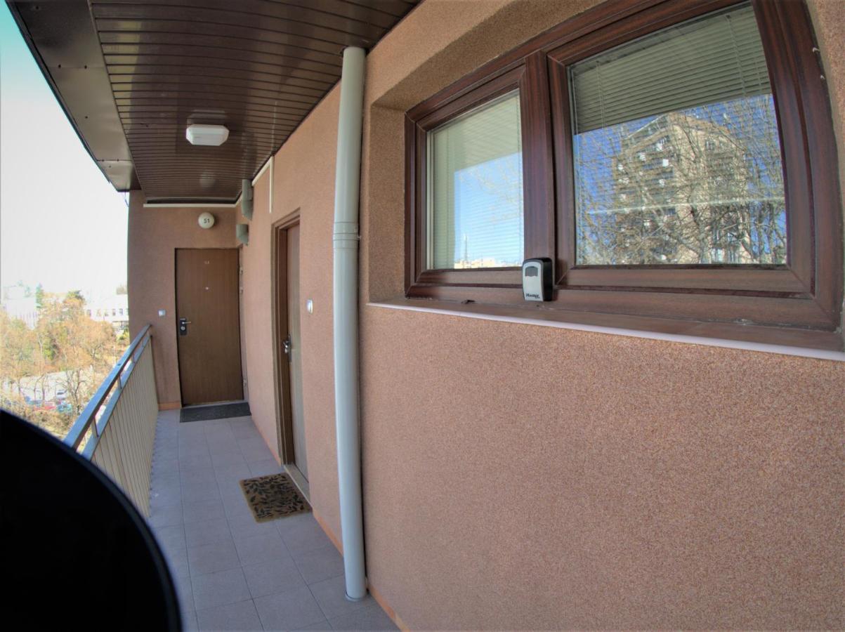 Apartment Ambassador *
